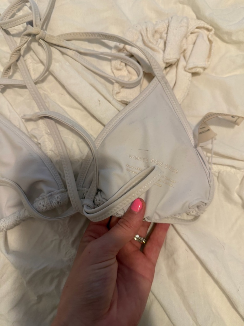 WHITE FOX BIKINI TOP - Picture 9 of 11